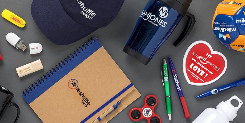 Custom Merchandise and Brand Consistency: A Winning Combination