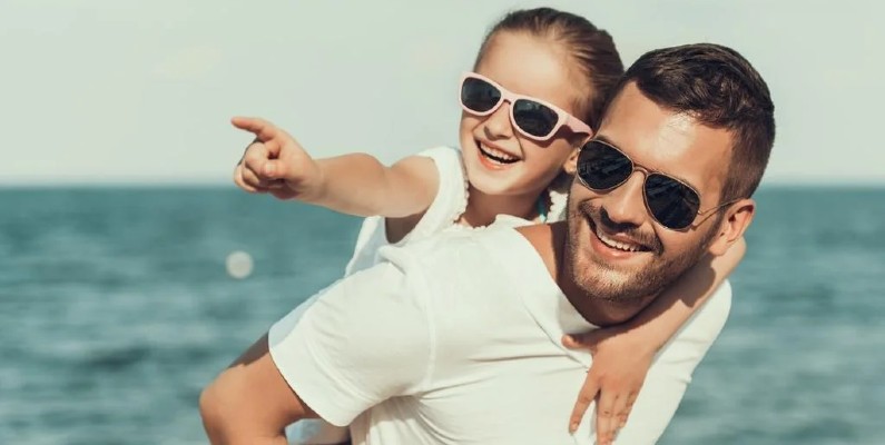 Summer Style with Oakley - The Best Quality Sunglasses for Every Outing